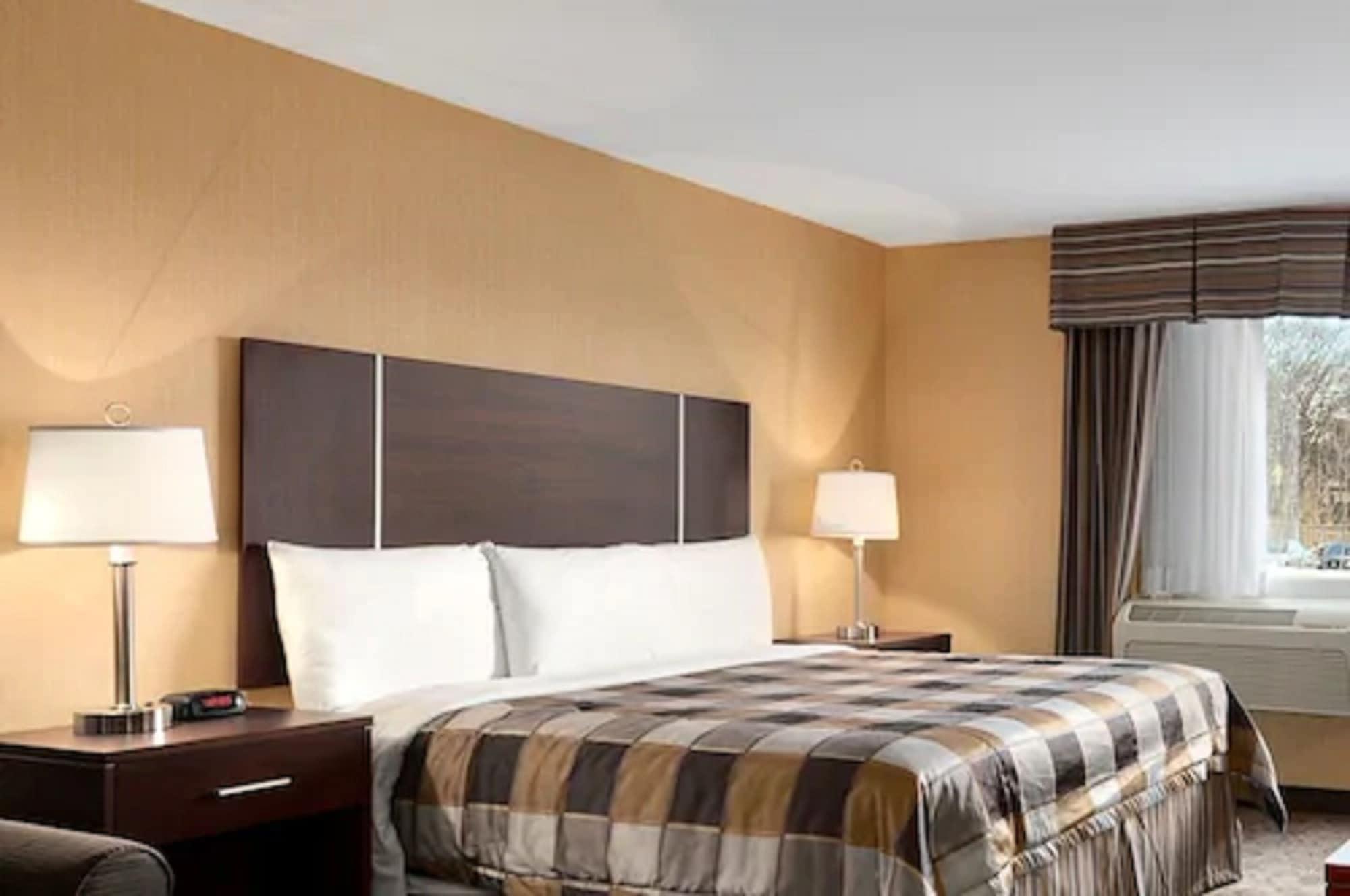 Days Inn By Wyndham Brampton Ngoại thất bức ảnh