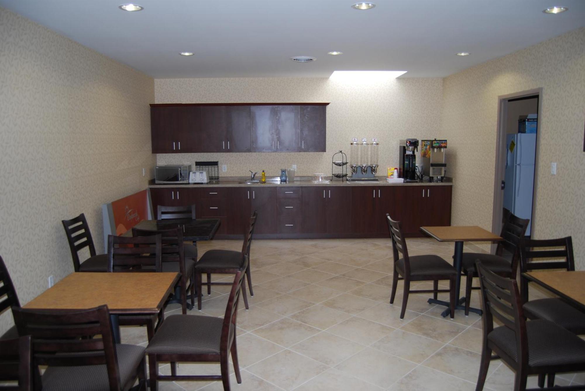Days Inn By Wyndham Brampton Ngoại thất bức ảnh